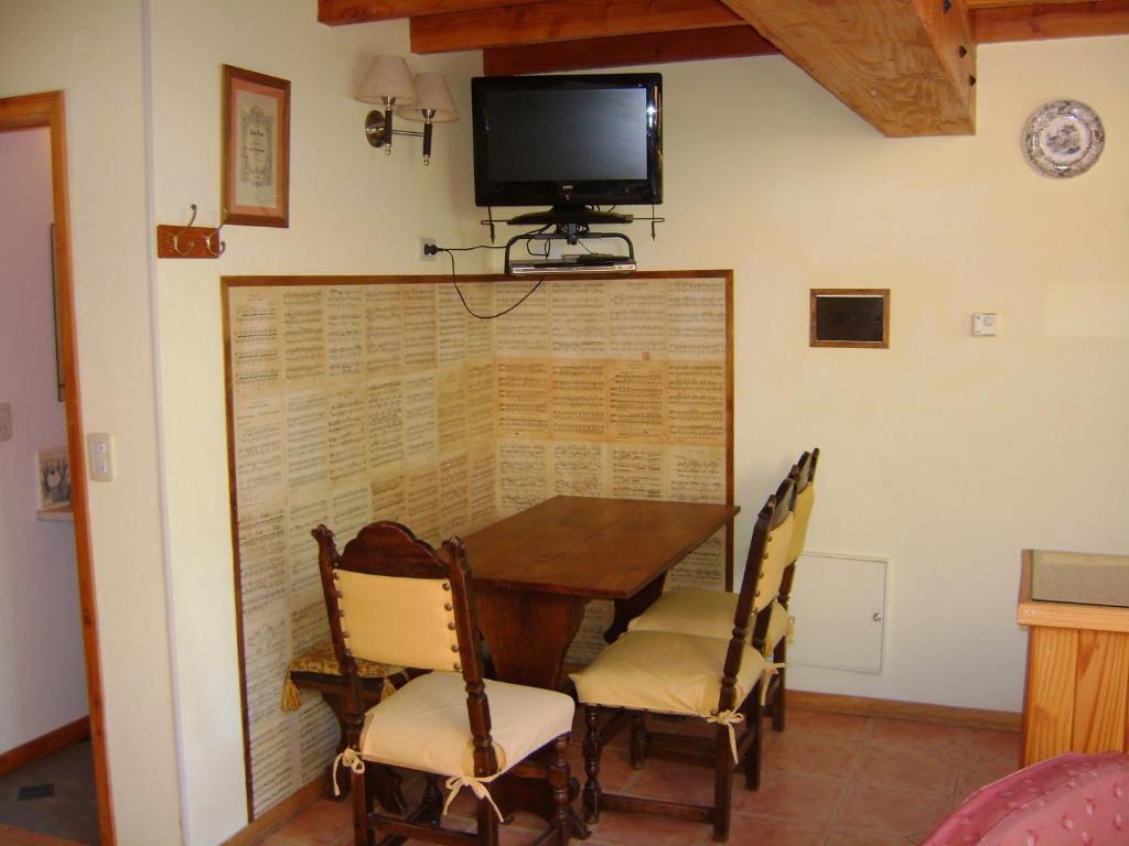 Cabanas Le Pommier Hotel Villa La Angostura Szoba fotó